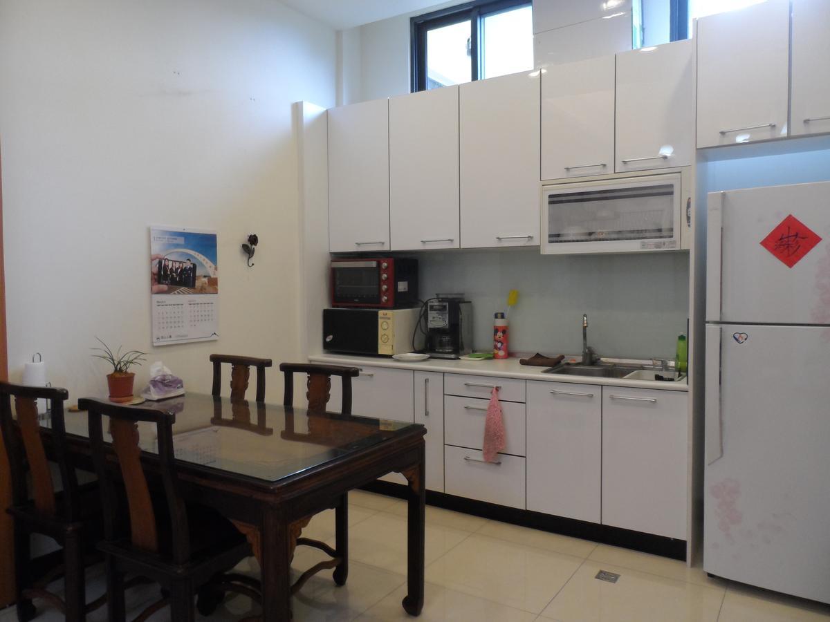 Sun Moon Talk Apartment Yuchi Exterior photo